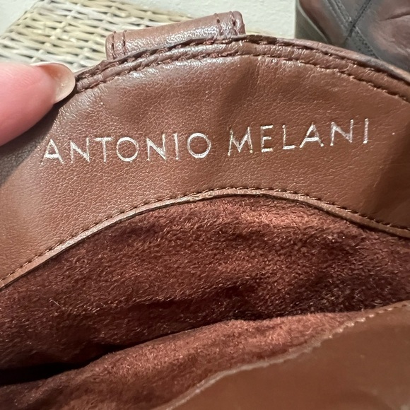 Antonio Melani Women’s Brown Leather Ankle Boots, sz 6, fall/winter, heeled, GUC - Picture 3 of 5
